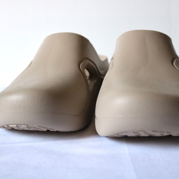 EDDIE BAUER High Jinx EVA Clogs First Ascent Beige Neutral Women's 8 Men's 6 - Picture 5 of 10